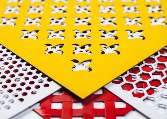 Декоративный перфорированный металлический лист 1x2 м для потолка, фасада, перегородки