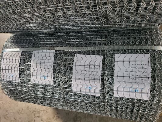 Горяче погруженные оцинкованные покрытия трубопровода усиленной сетки ASTM A185 стандарты применения